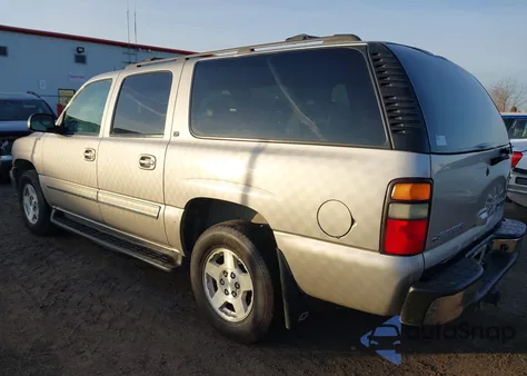 2004 Chevrolet Suburban 1500 Lt z USA, uszkodzony, nr VIN 3GNFK16Z54G294701